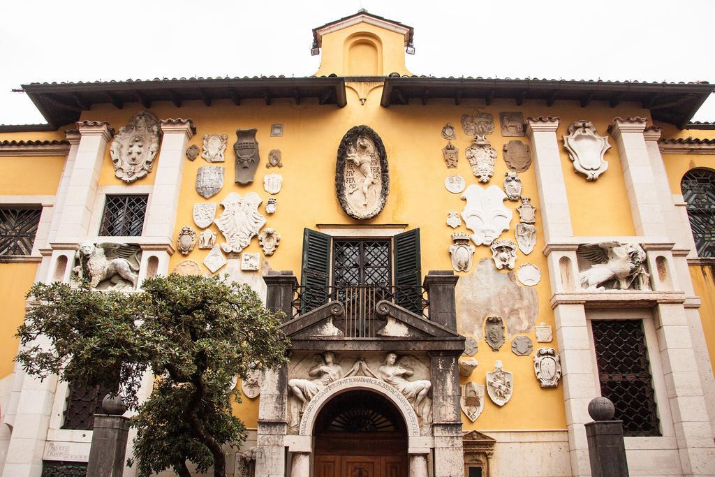 Villa Casa Anna Caprino Veronese Exterior foto
